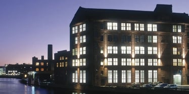 Steinbeis Universität in Berlin am Wasser