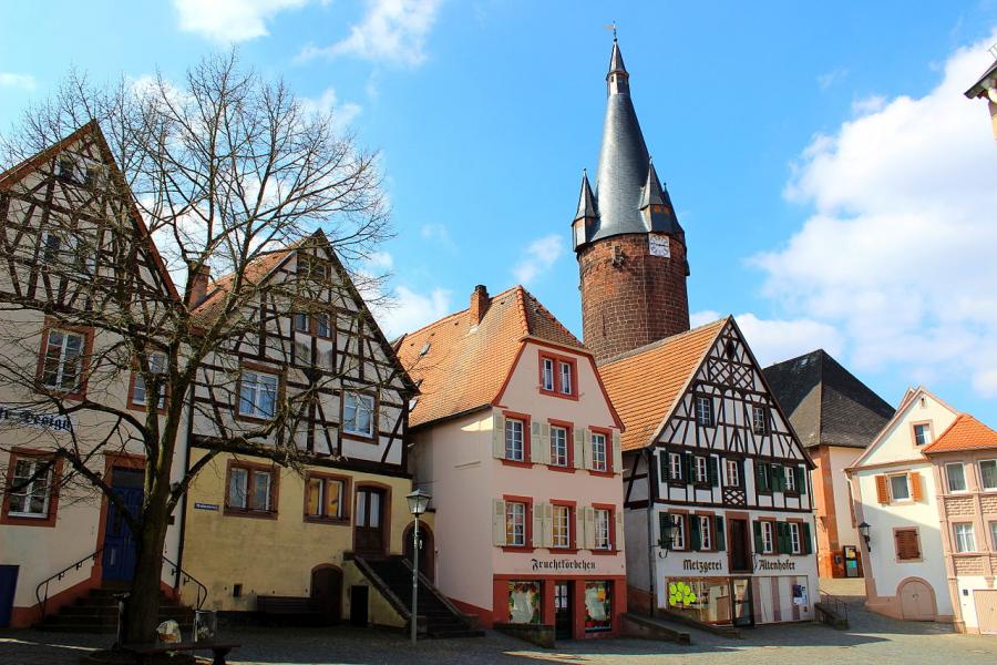 Fachwerkhäuser in der Altstadt Saarbrücken