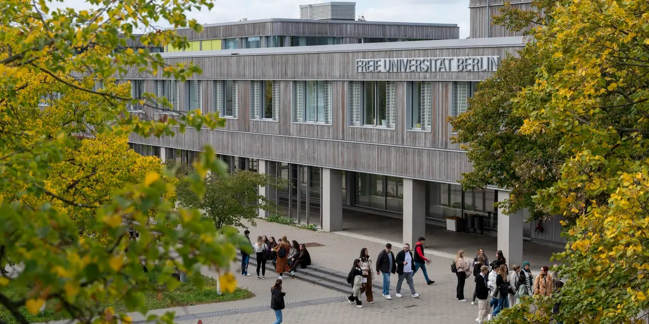 An entrance shot of the Free University of Berlin